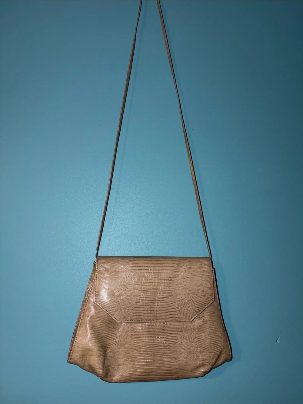 Meyers Vintage Neutral Lizard-Embossed Leather Clutch or Crossbody- Beige